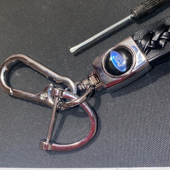 Ford Bronco Leather Keychain, 🪛, Tire Valves, Cup Holders & Bronco's Name Set - Picture 5 of 6